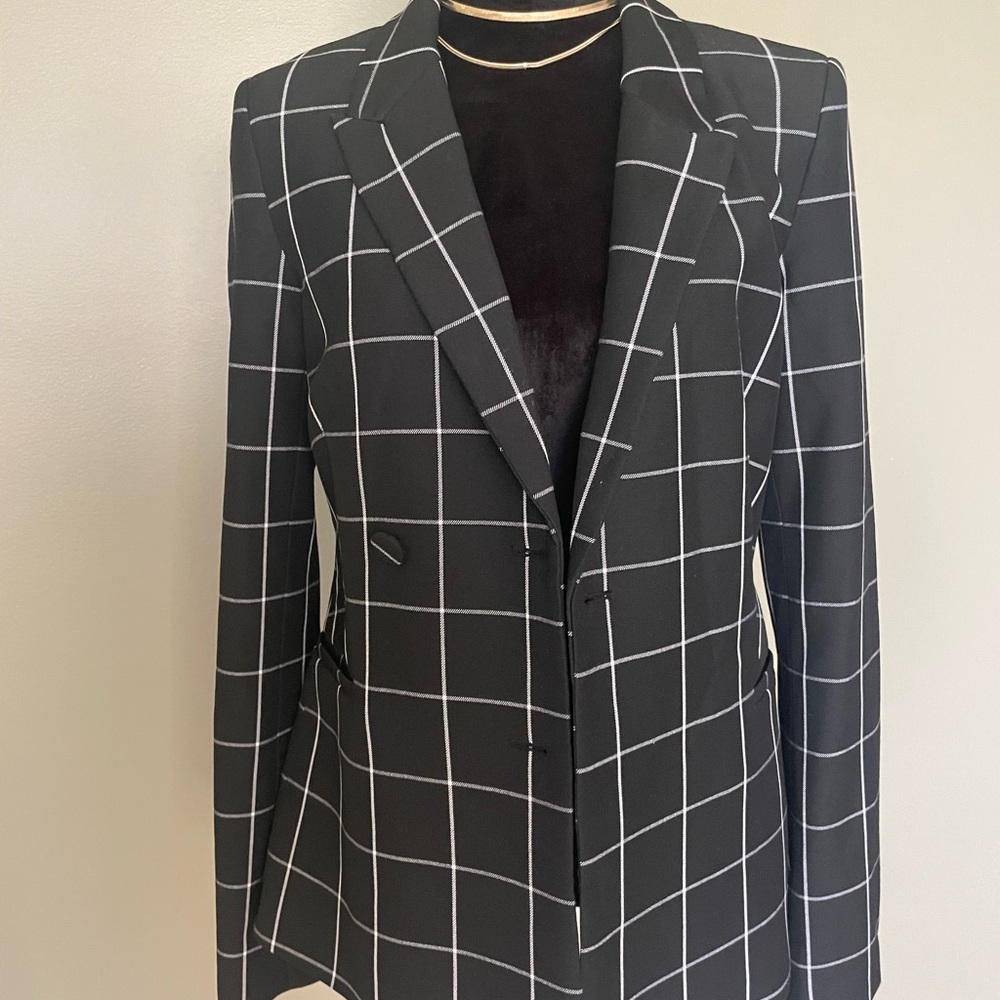 NWOT Women's Black Checkered Blazer